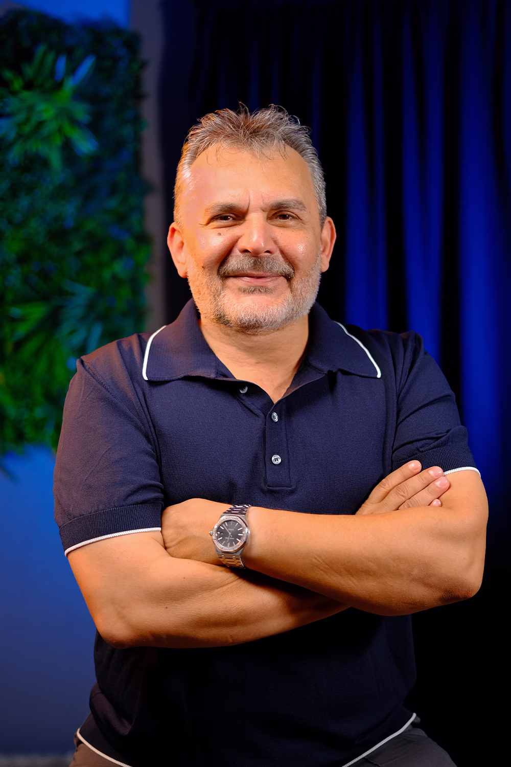 https://medisamzahnklinik.de/wp-content/uploads/2026/06/cemil.avif